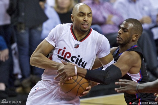 力和向上的 力和向上的